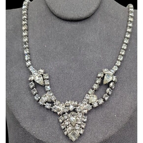 Rhinestone Drop Statement Necklace Unbranded Vintage Silver Tone 19" Clear Glass - Picture 1 of 15